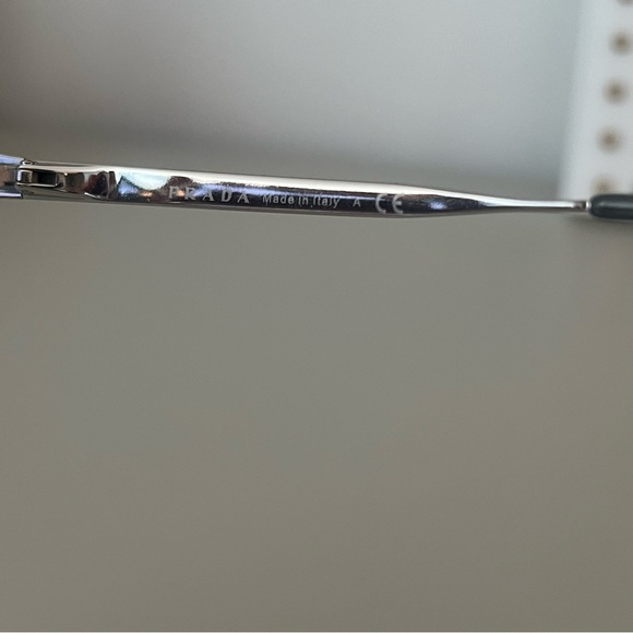 Prada Sunglasses - Picture 6 of 9